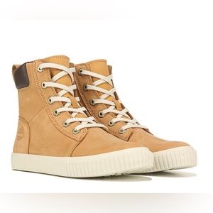 Women’s Timberland Skyla Boots Size 8